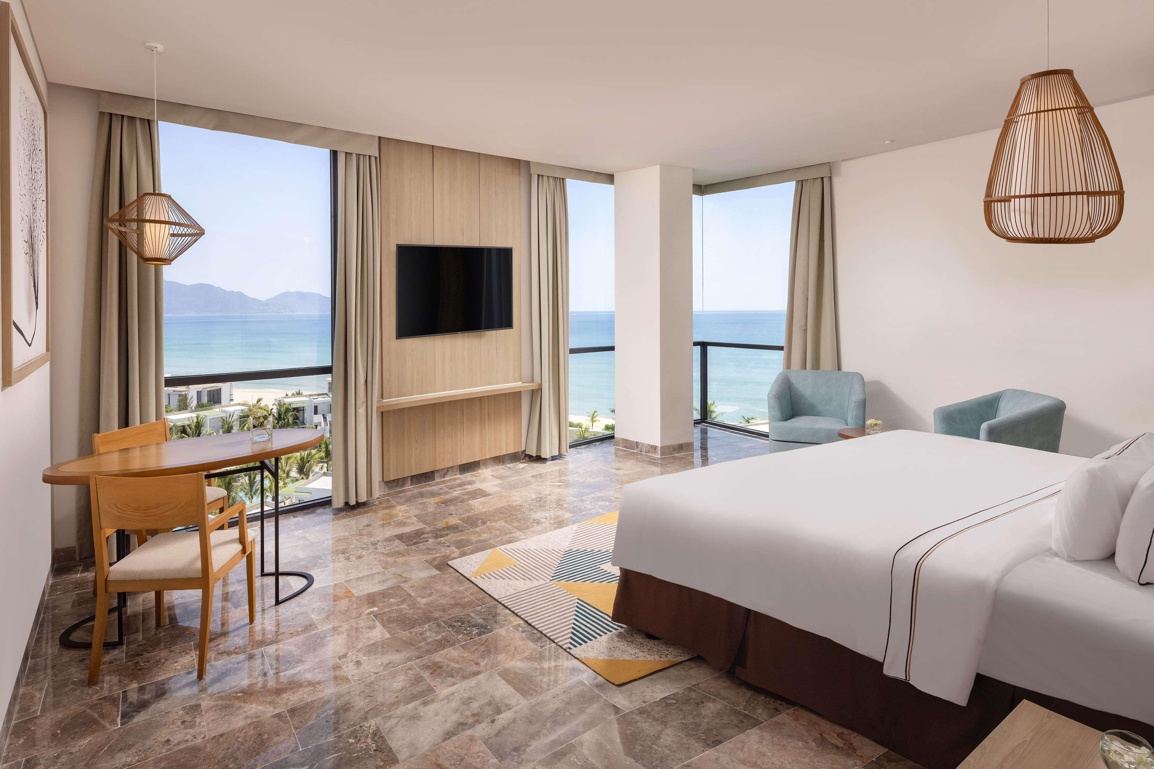 Prestige, Suite