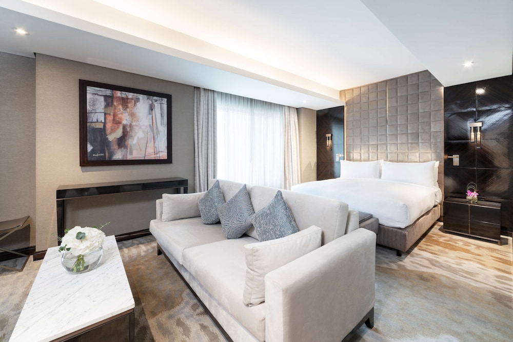 Hilton Doha The Pearl Residences 34/75