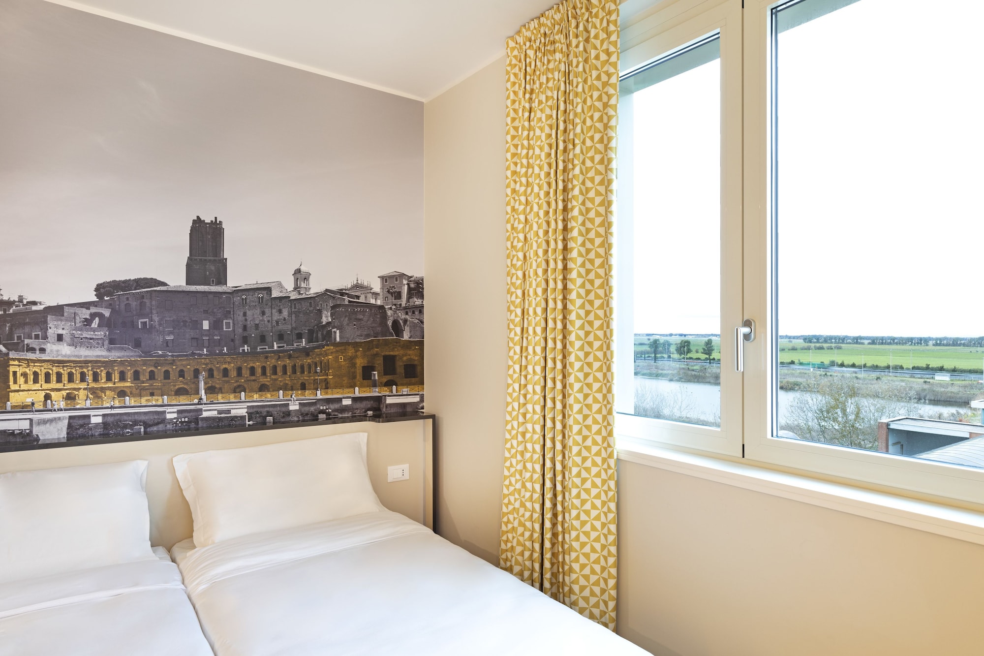 غرفة قياسية بسريرين منفصلين، B&B Hotel Roma Fiumicino Aeroporto Fiera 1 8/10