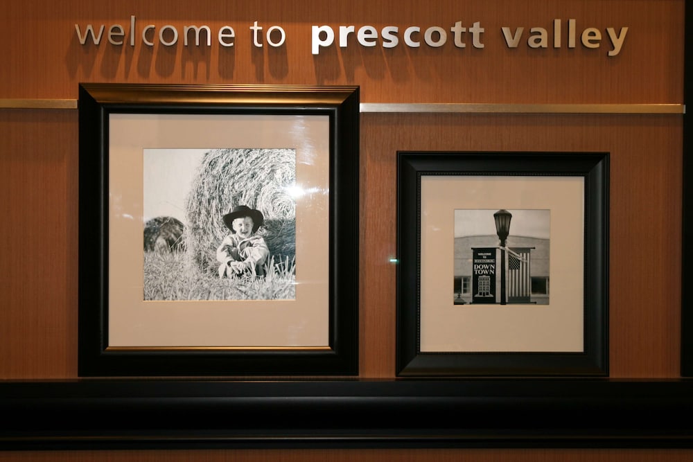 Hampton Inn and Suites Prescott Valley 28/68