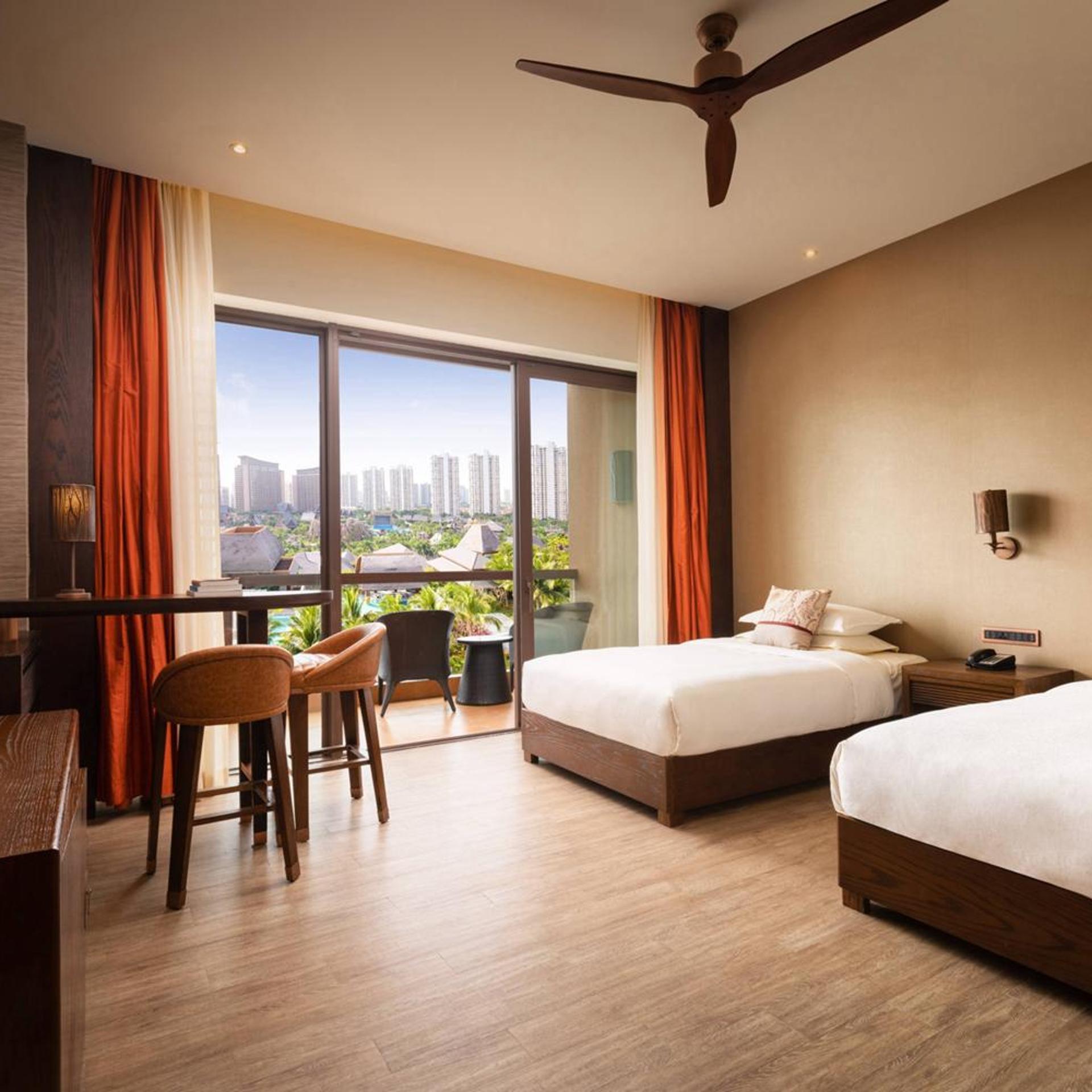 Mangrove Tree Resort World - Queen Palm 5/26