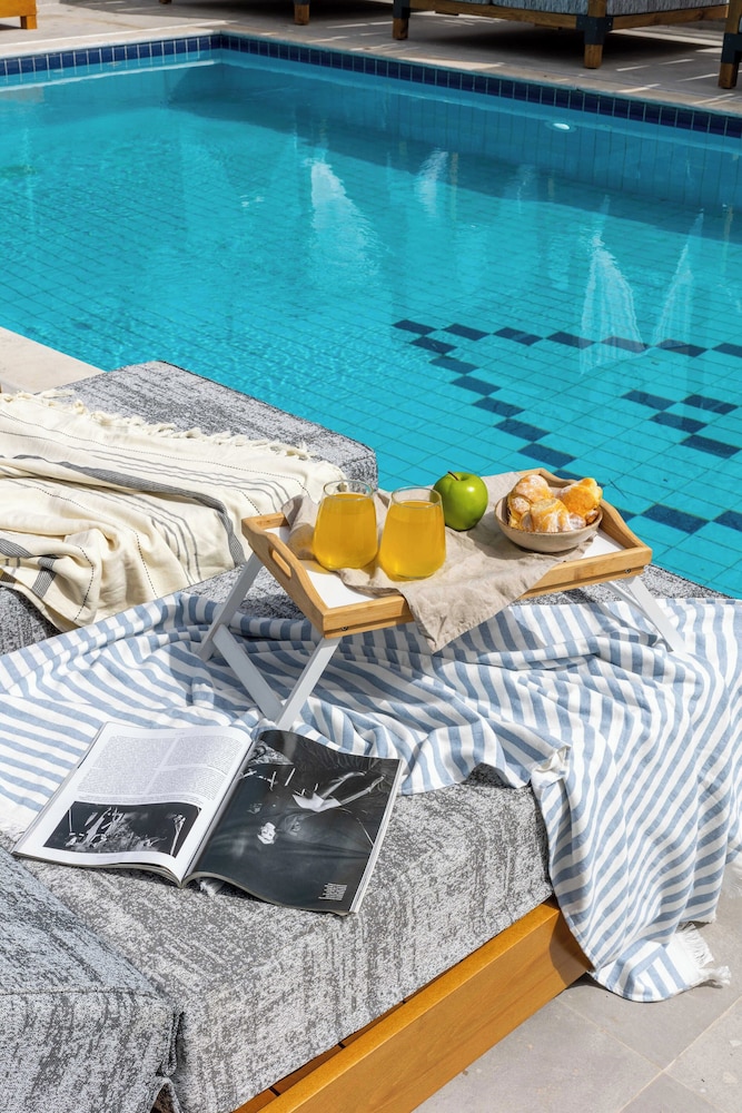 Skiathos Thalassa 40/62