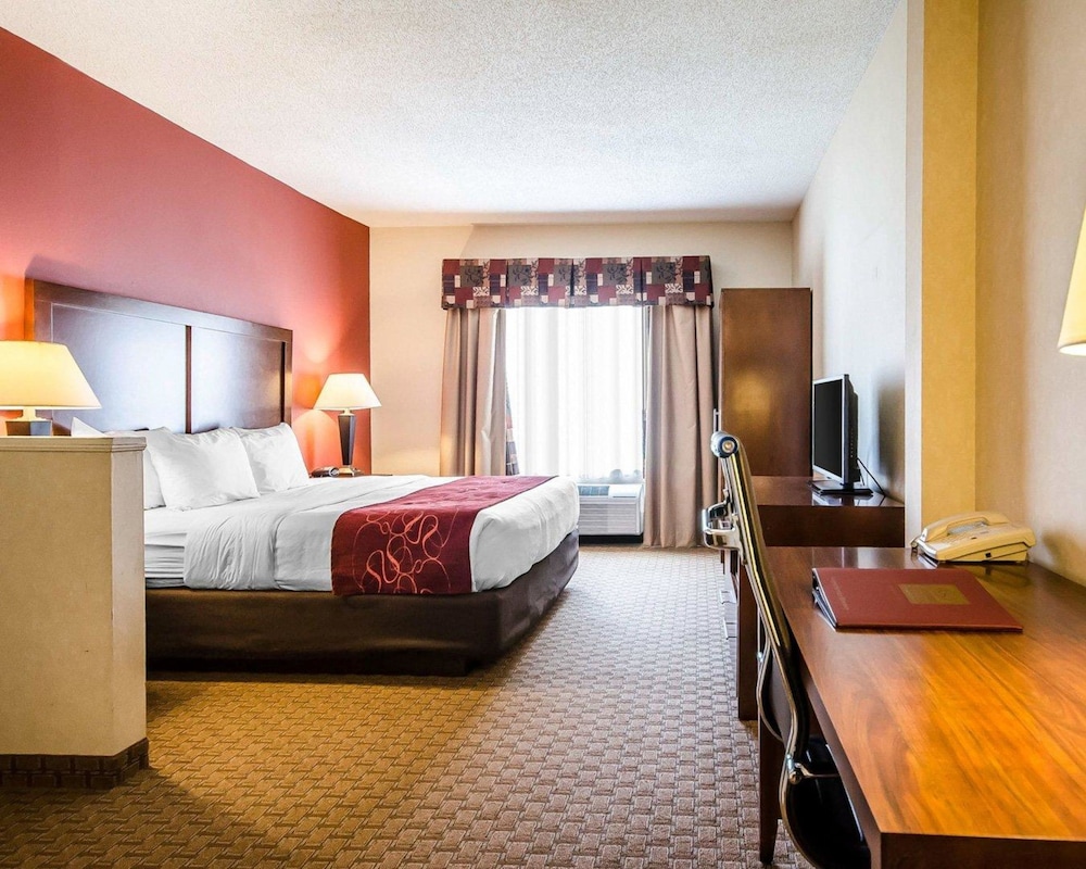 Comfort Suites Prestonsburg West KY 11/38