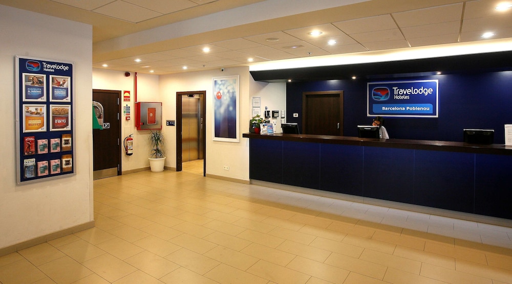 Travelodge Barcelona Poblenou 4/68