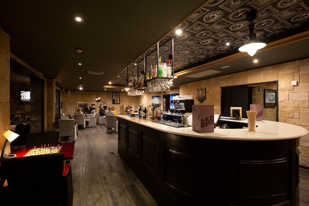 Hotel Camel-Lot 6/63