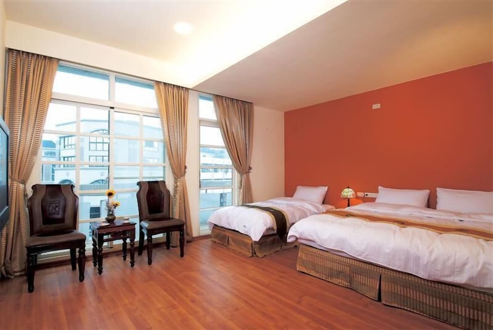 Lukang B&amp;B 11/39
