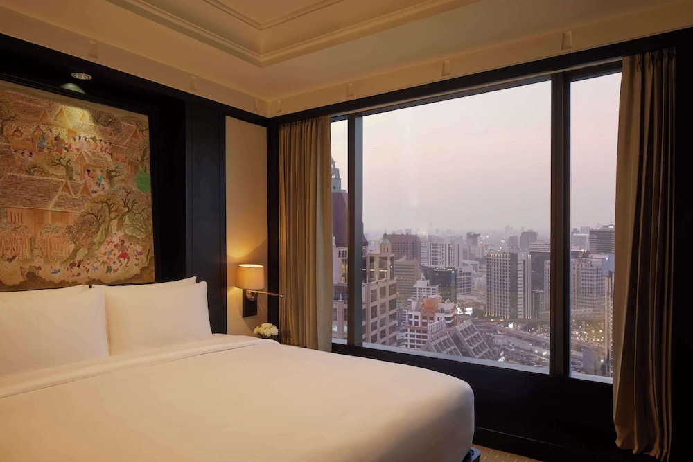 Banyan Tree Bangkok 25/71
