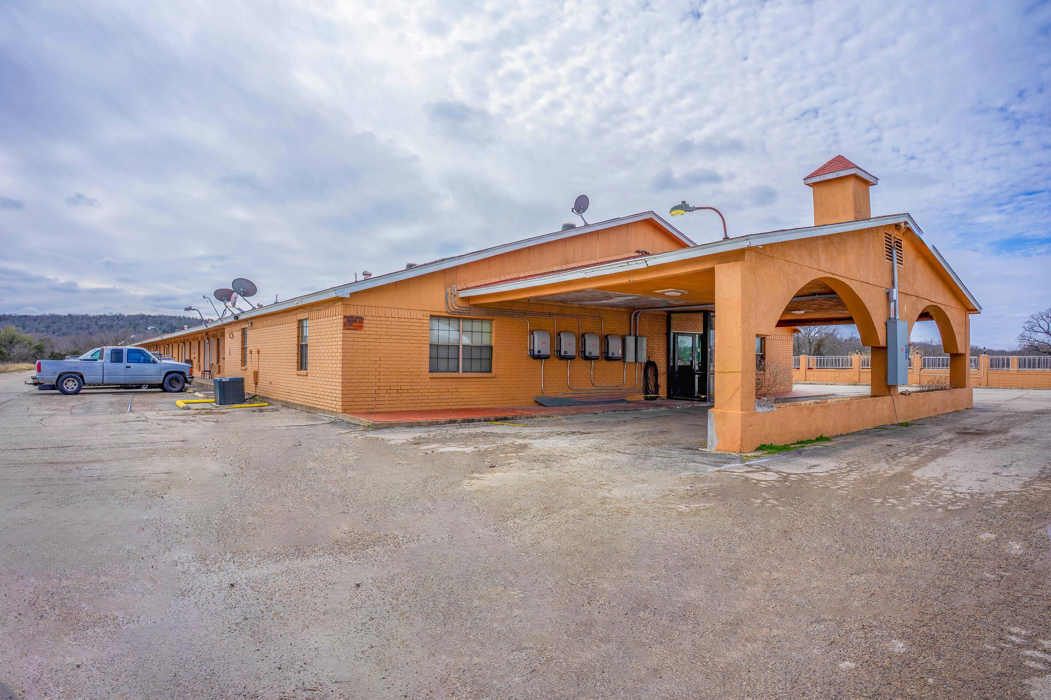 Executive Inn By OYO Mineral Wells US-180 6/41