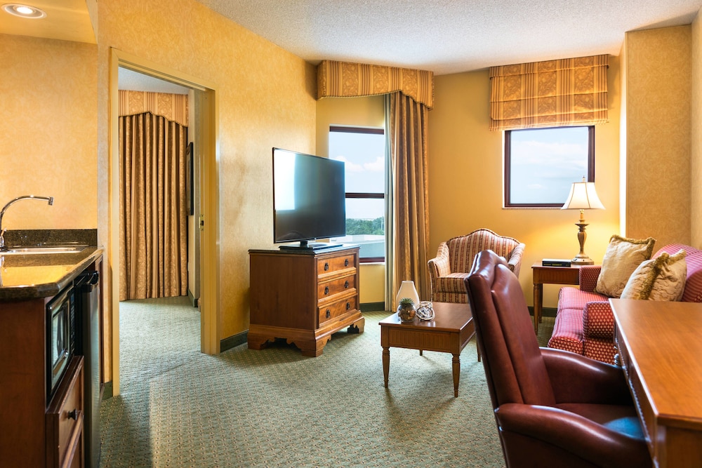 Renaissance Tulsa Hotel And Convention Center 26/49