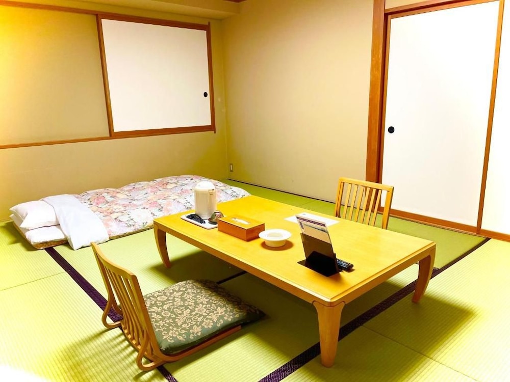 Yokote Central Hotel 41/44