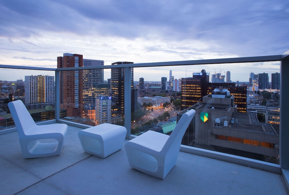 Urban Residences 26/50