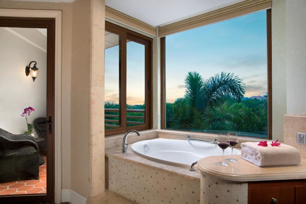 Seaview Resort Xiamen 49/50