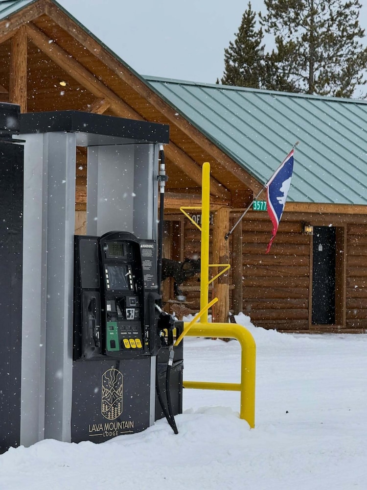Lava Mountain Lodge 59/69