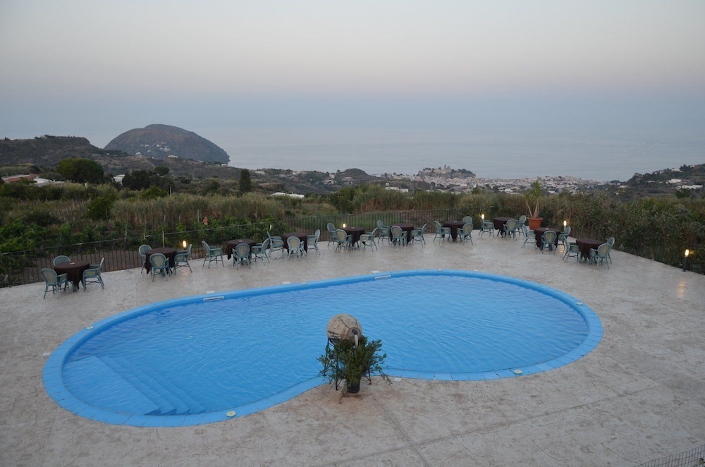 Eolian Residence 10/29