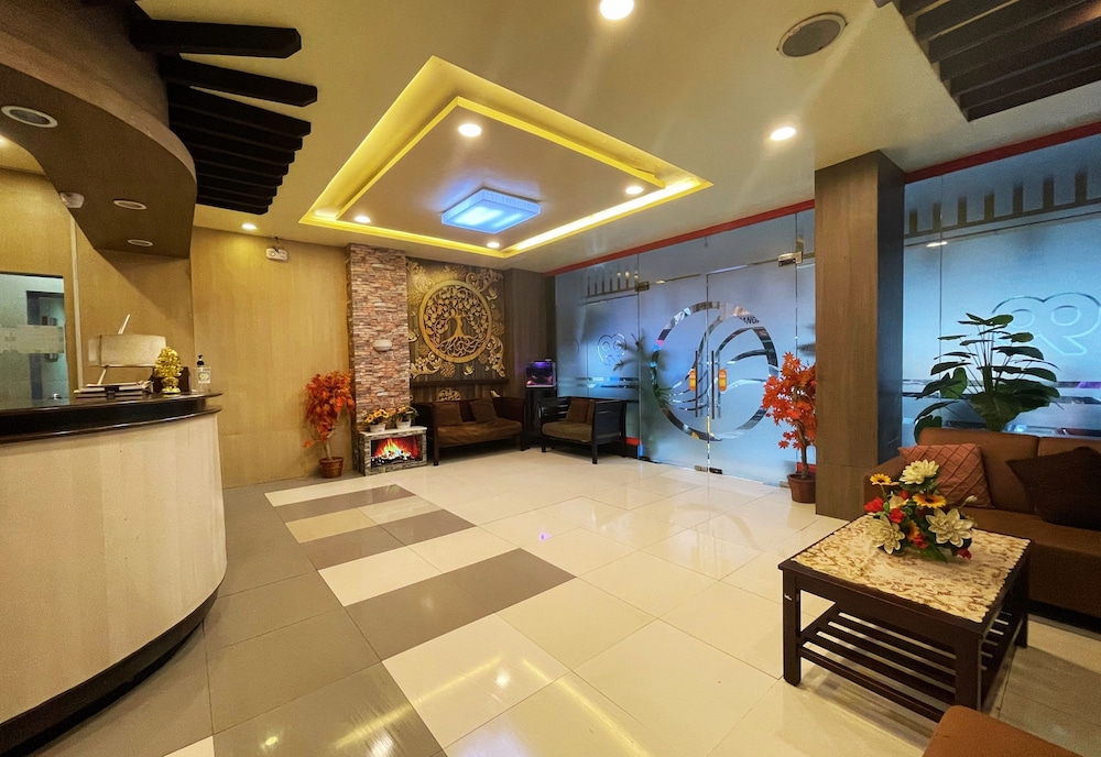 Hotel 99 Quiapo 12/61