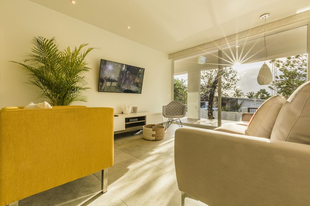 Boca Catalina Modern Villa 23/50