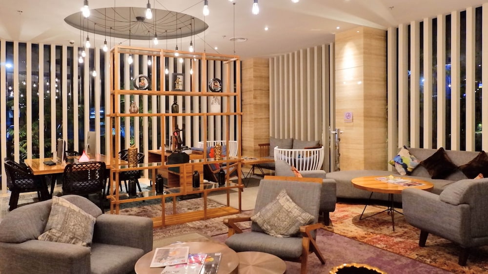MERCURE JAKARTA CIKINI 24/50