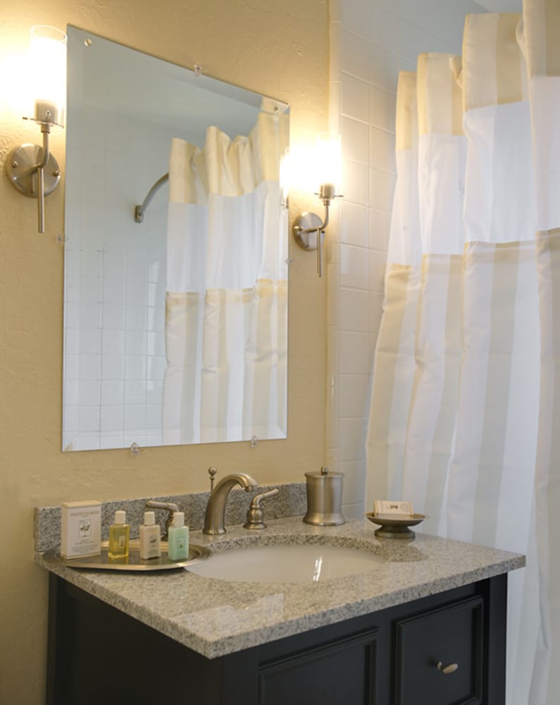 Marin Suites Hotel 37/81