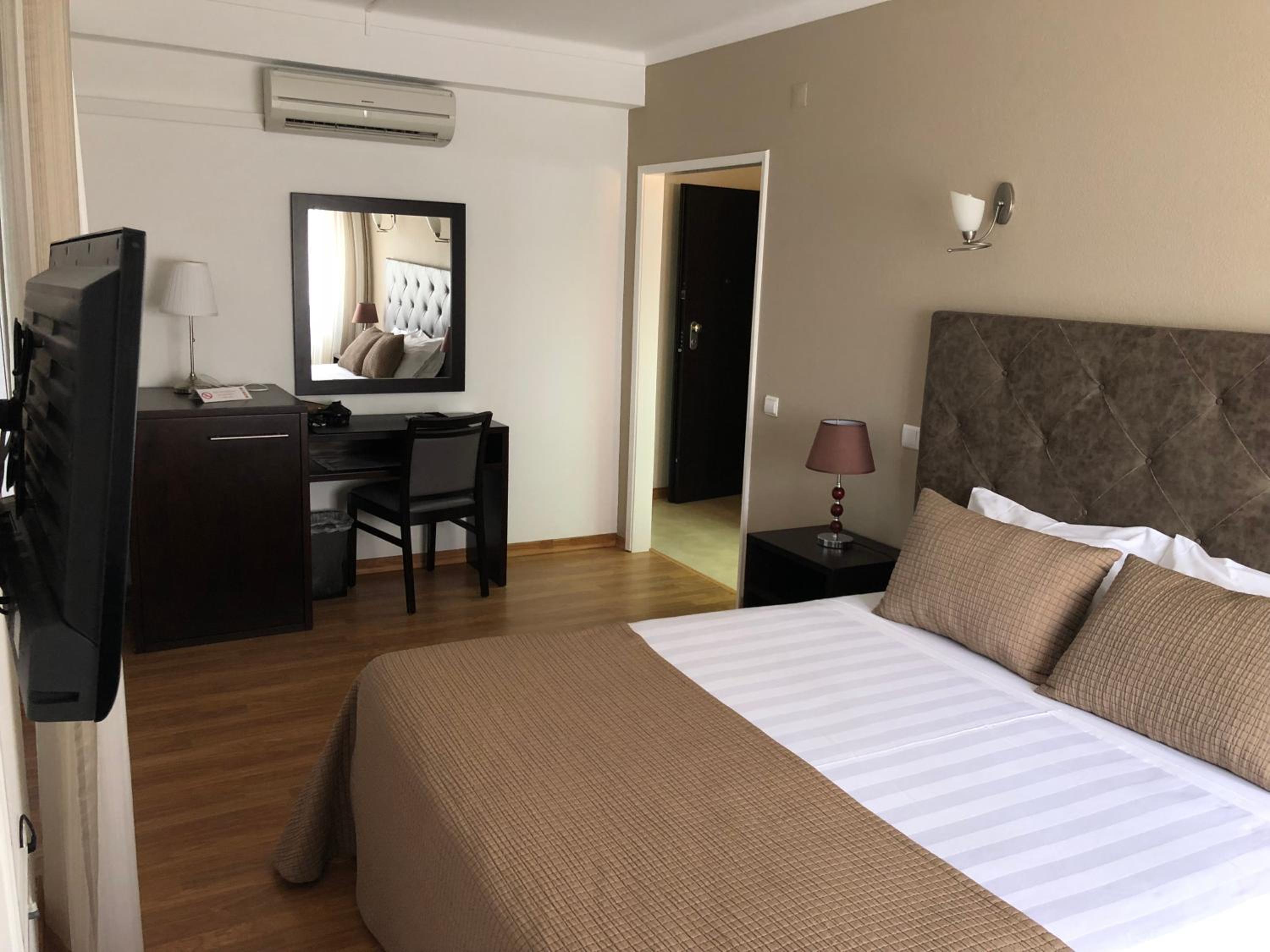 Hotel Paiva 25/53