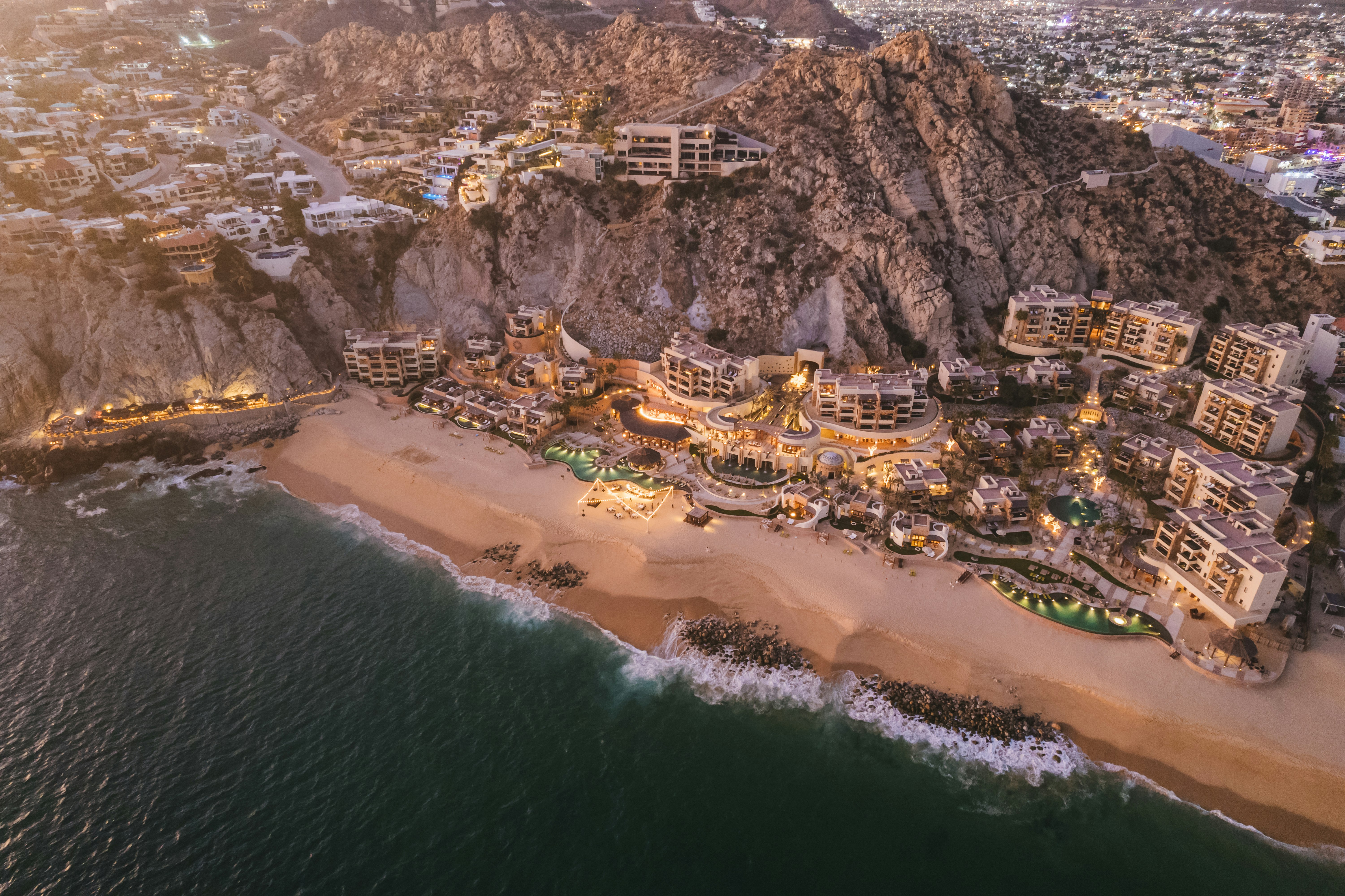 Waldorf Astoria Los Cabos Pedregal 77/80