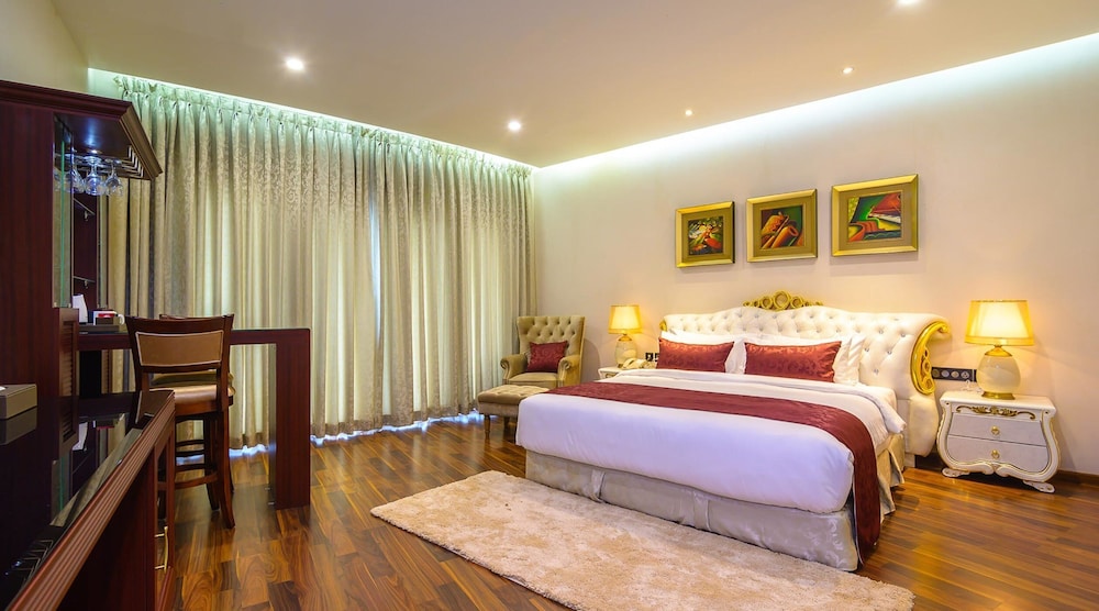 Park Regis Goa 23/69