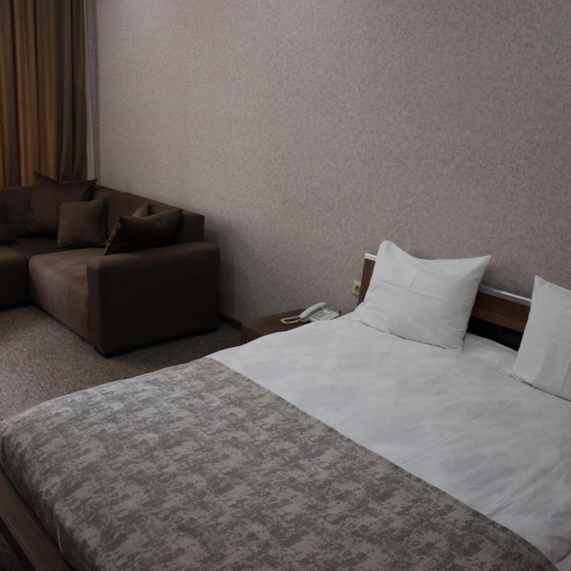 غرفة بسرير مزدوج بشرفة، Hotel Liel 9/10