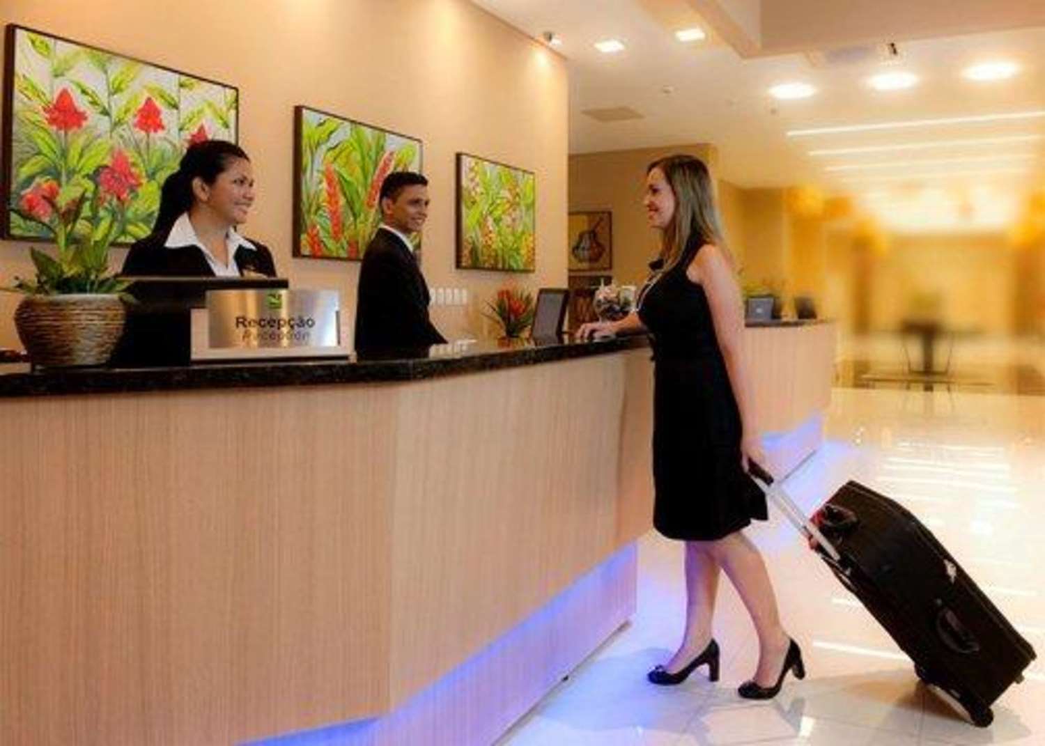 Lobby at Quality Hotel Manaus, MANAUS