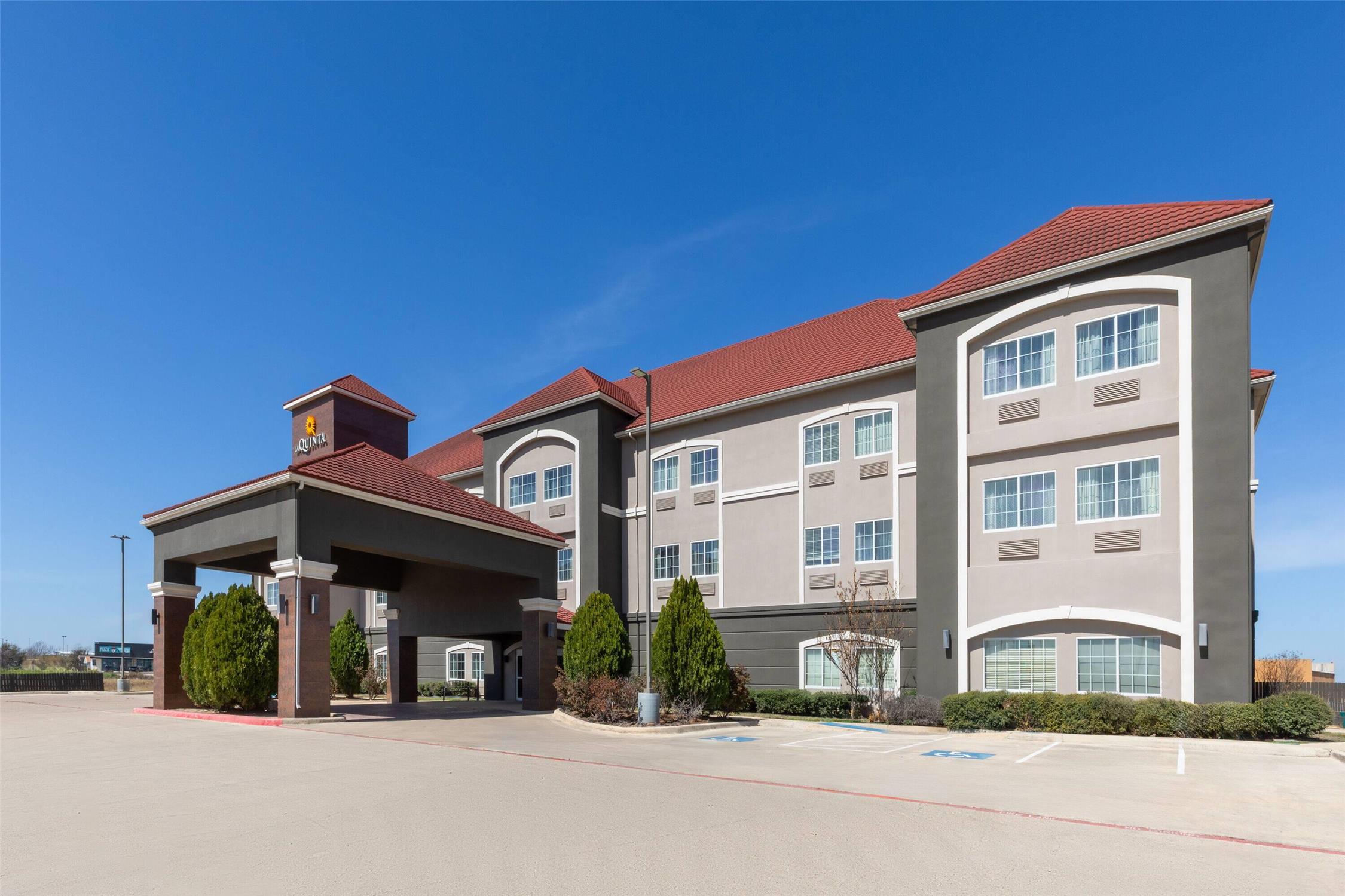 La Quinta Inn & Suites by Wyndham Kyle - Austin South 2/61
