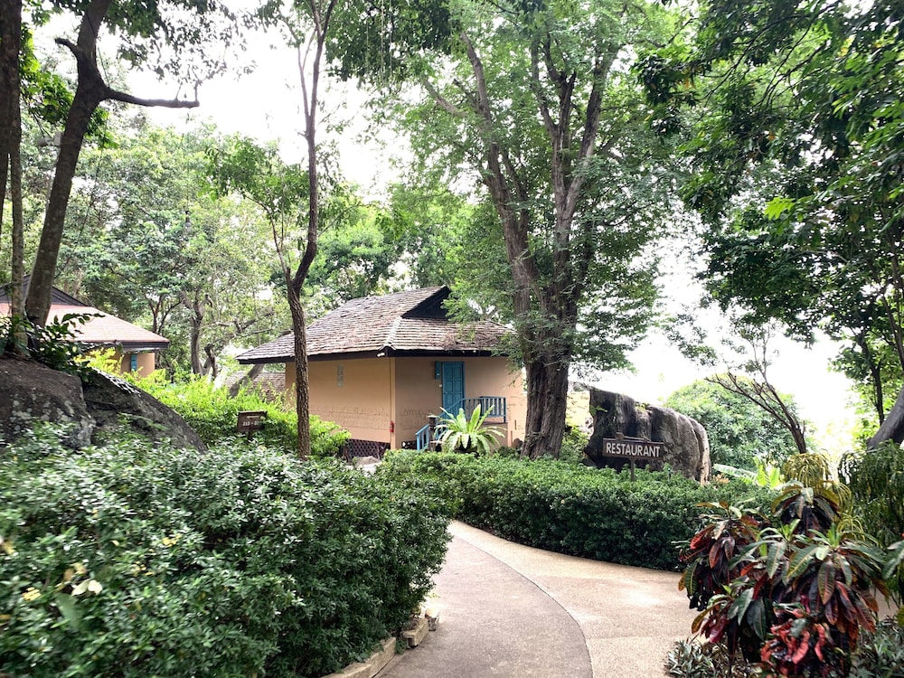 Baan Hin Sai Resort Spa 44/50