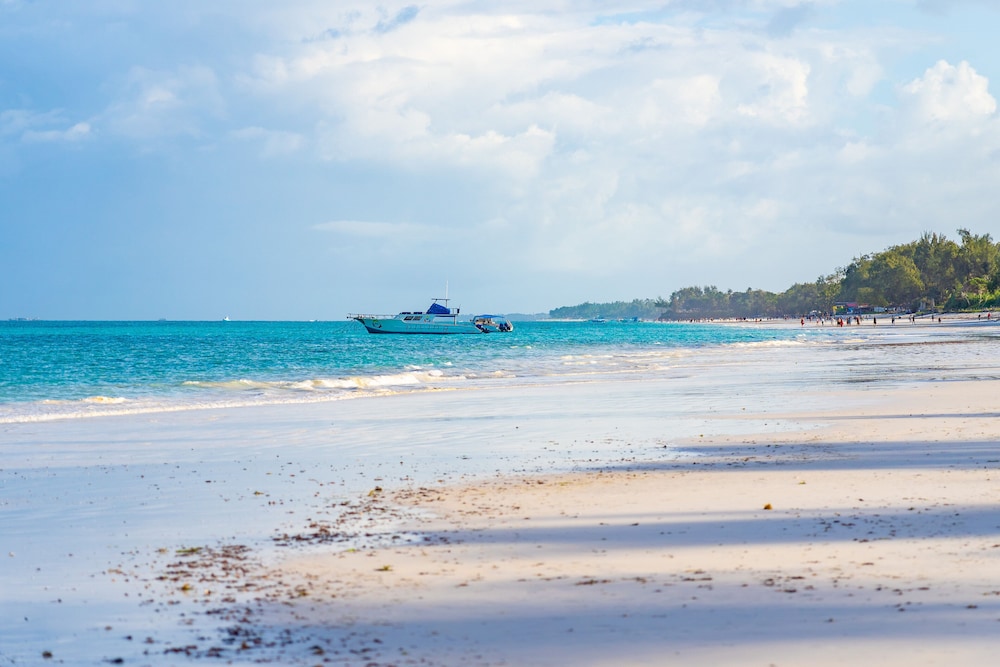 DIANI SEA RESORT 32/50