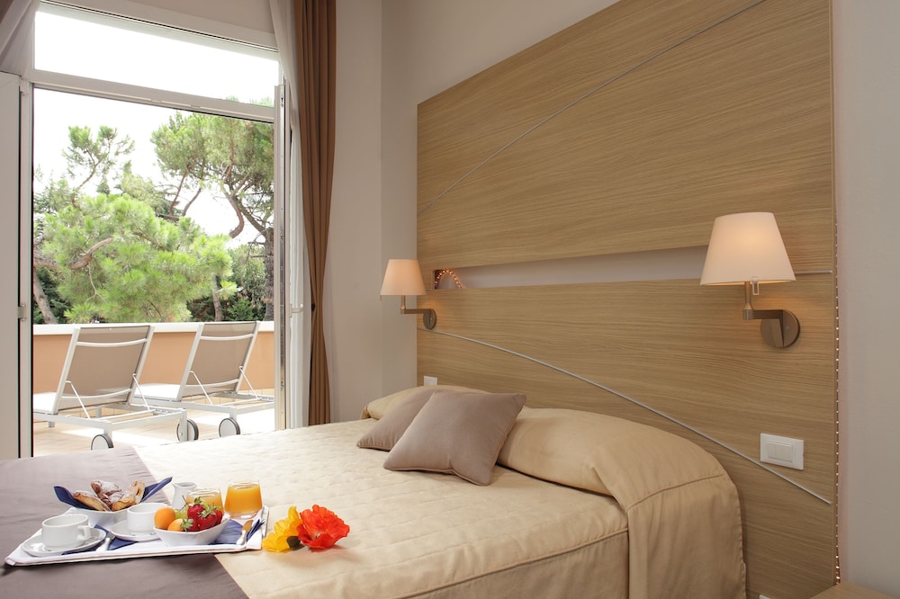 Hotel Mioni Royal San 35/72