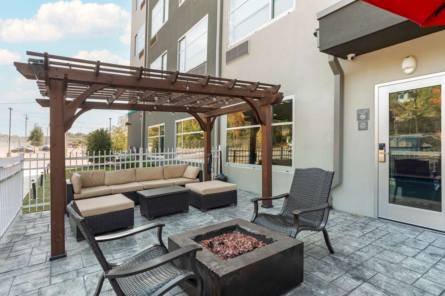 Executive Residency Antioch Inn 25/43