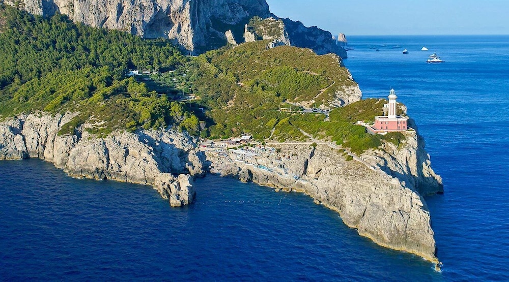 La Ninfa Di Capri 29/45