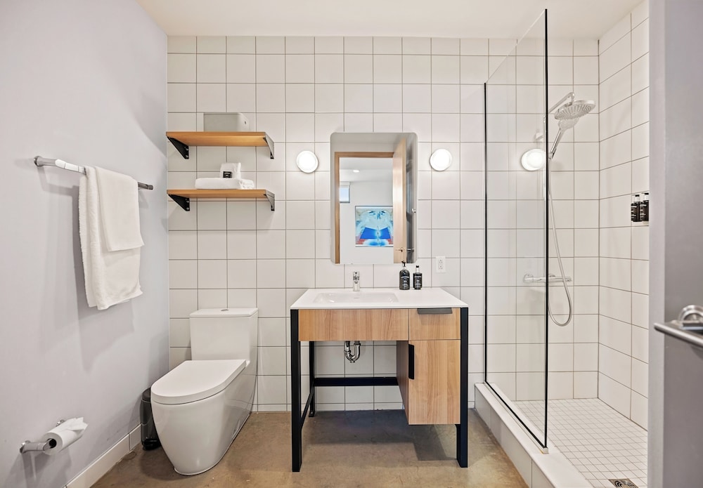 BentoLiving Chestnut Hill 77/77