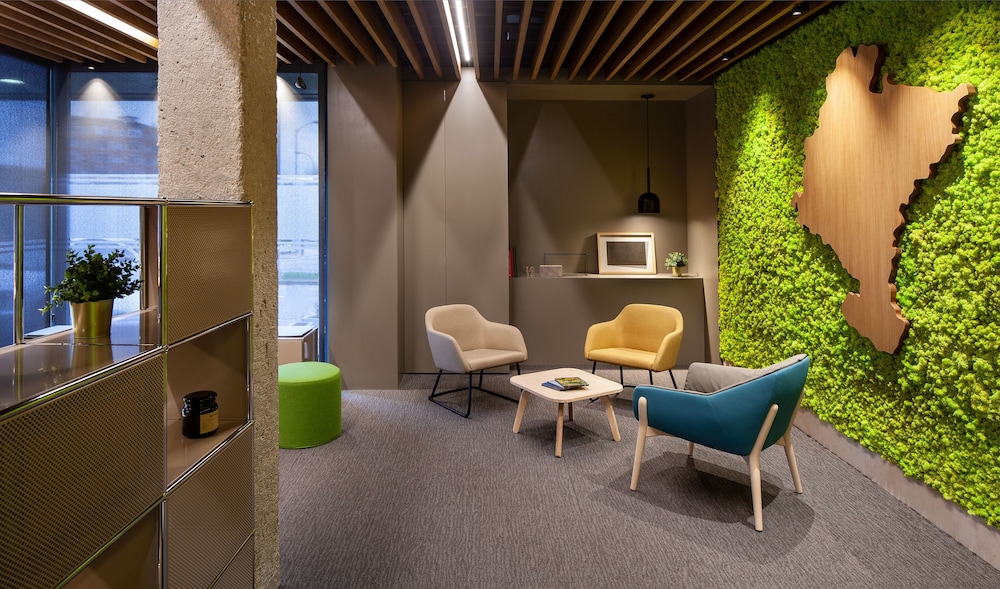 Ibis Styles Pamplona Noain 35/36