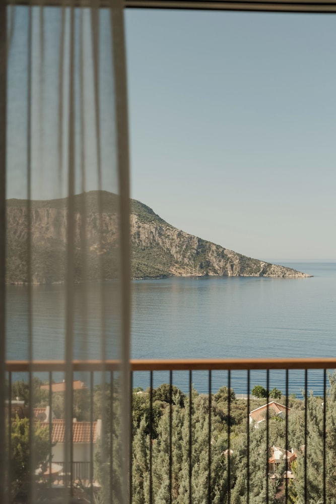 Asfiya Sea View Hotel 42/50
