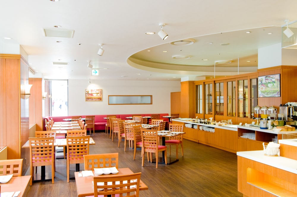 Sapporo Tokyu REI Hotel 59/65