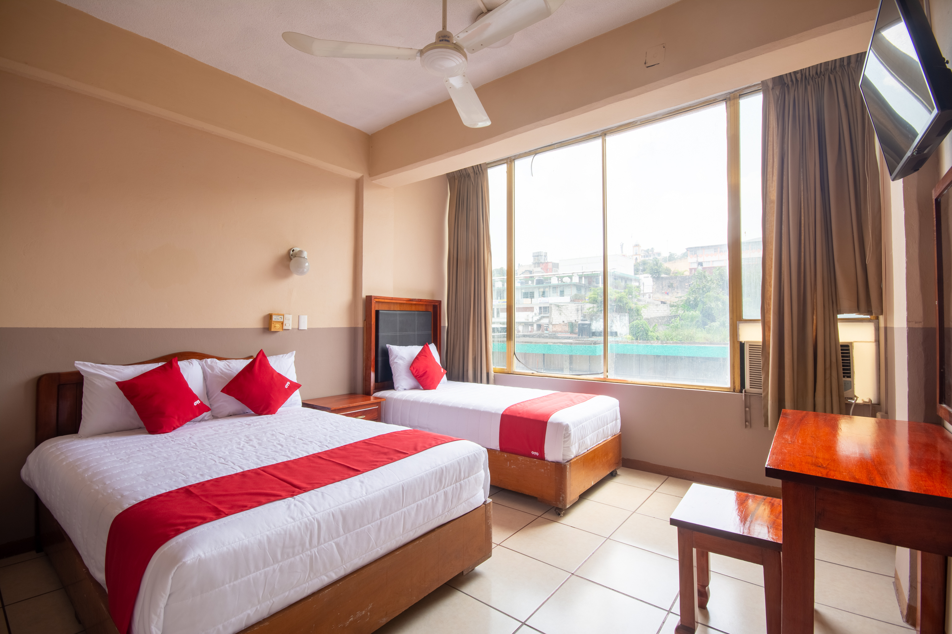 غرفة قياسية ثلاثية، OYO Hotel Totonacapan, Papantla 2/5