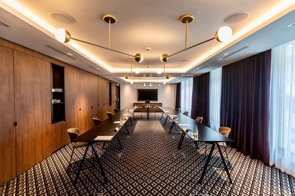 Best Western Plus Crystal, Hotel & Spa 66/71