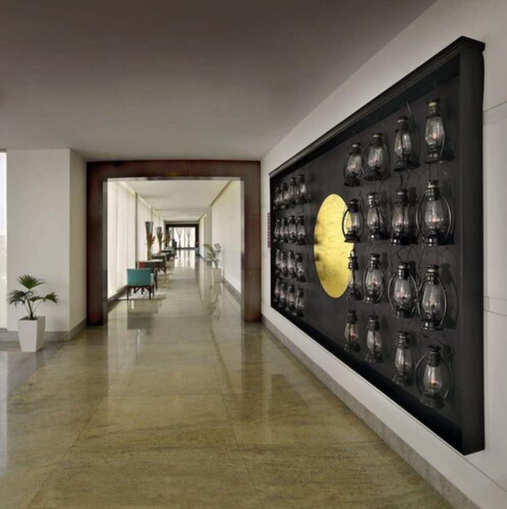 FOUR POINTS BY SHERATON NEW DELHI AIRPORT HIGHWAY 15/28