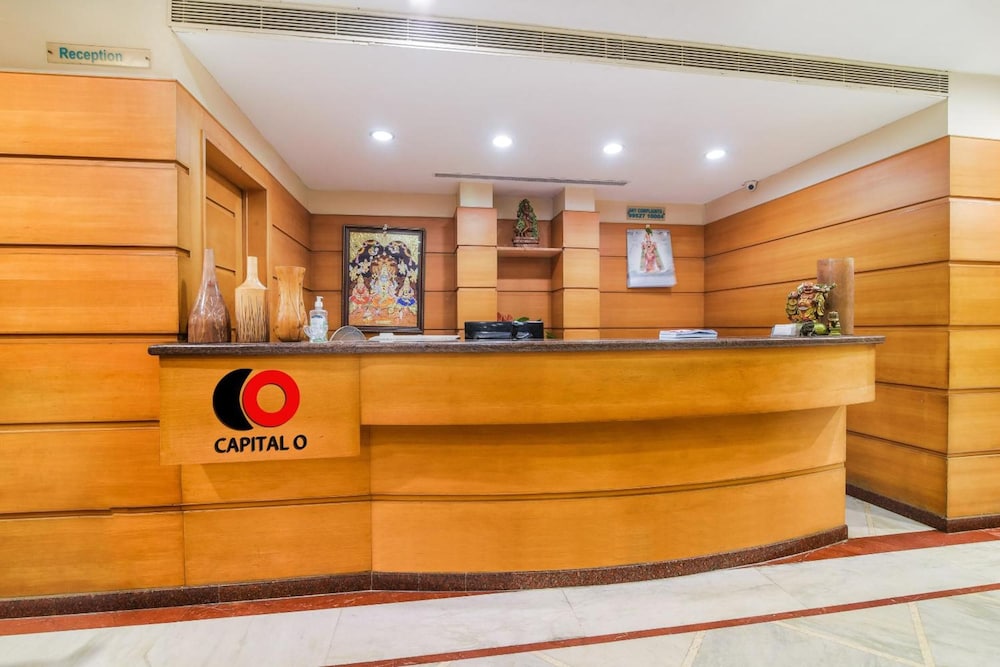 GRAND PLAZA. 5/50