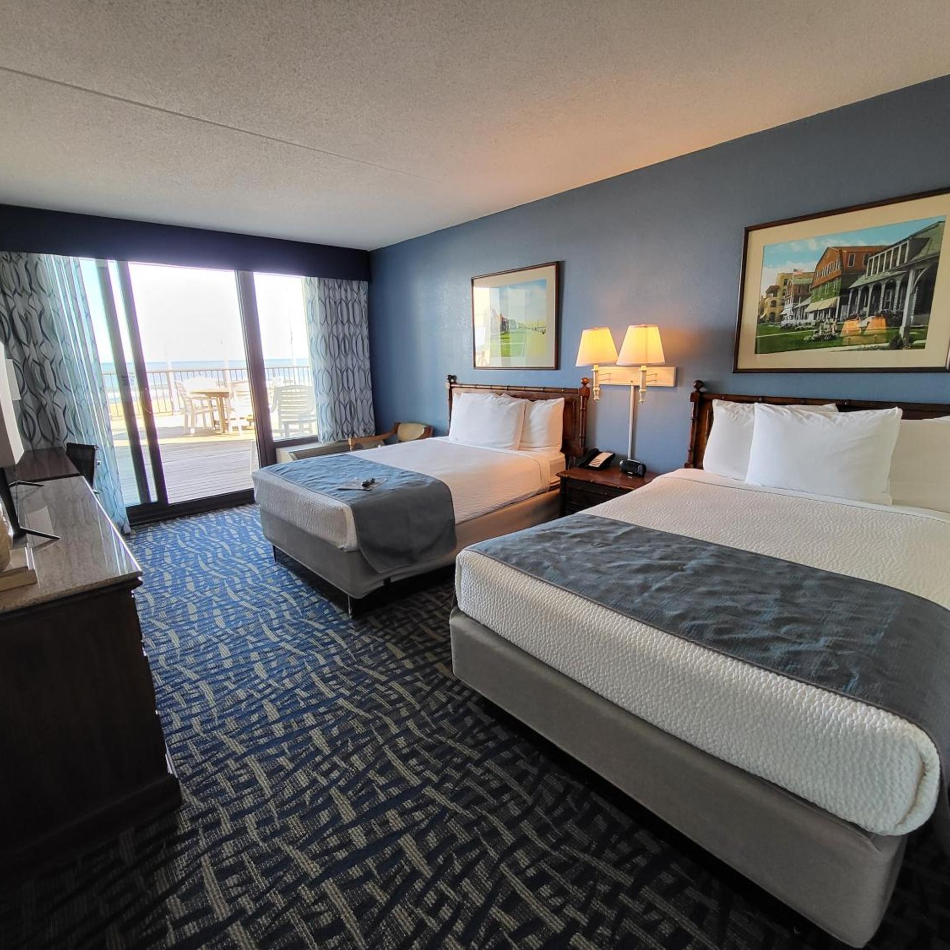 Standard, 2 Double Beds, Ocean Front, Shared Deck