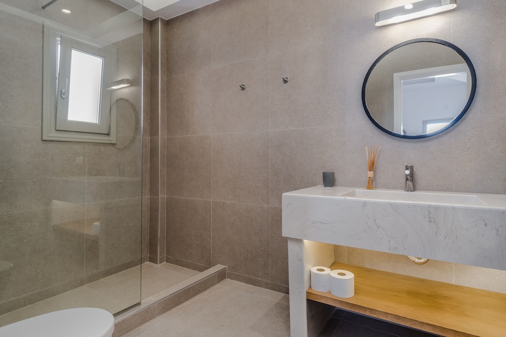 Symphony Suites Santorini 49/50