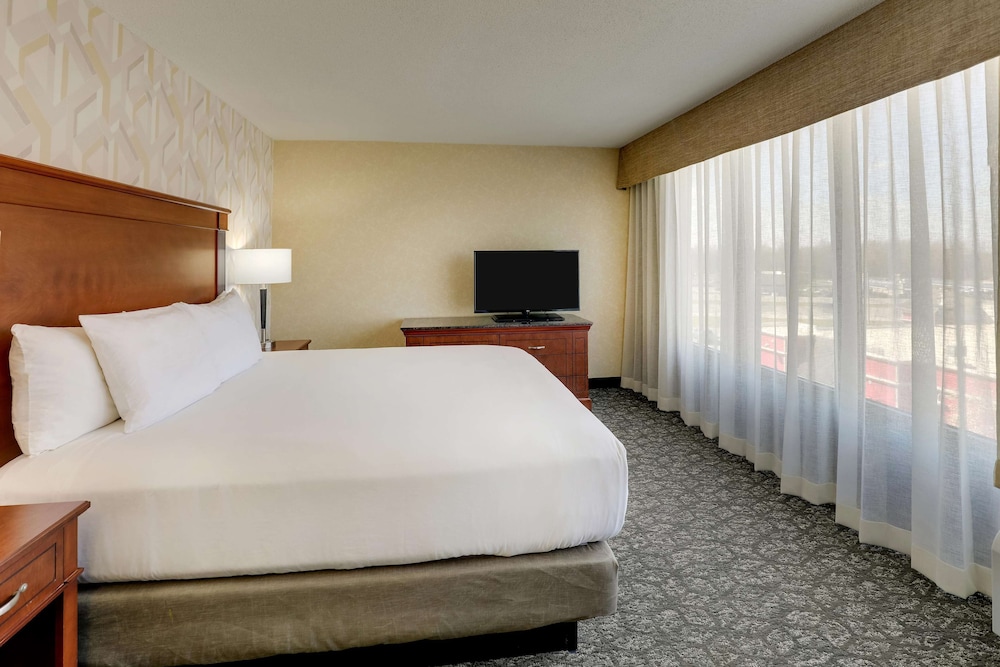 Drury Inn & Suites Marion 5/50