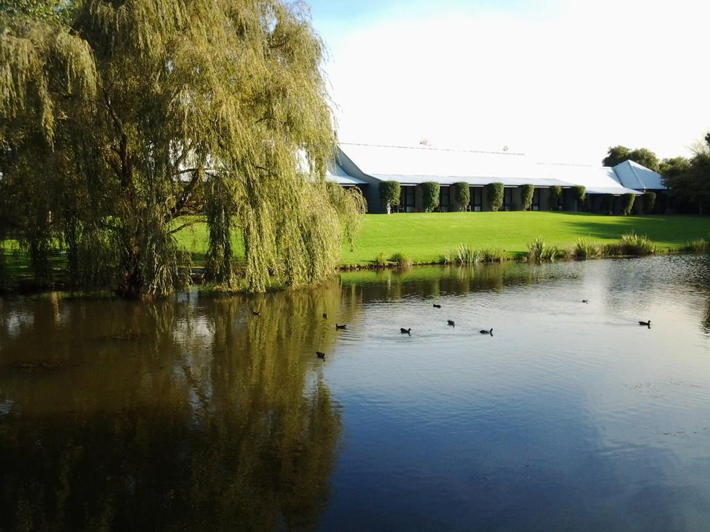 Briars Country Lodge 15/19