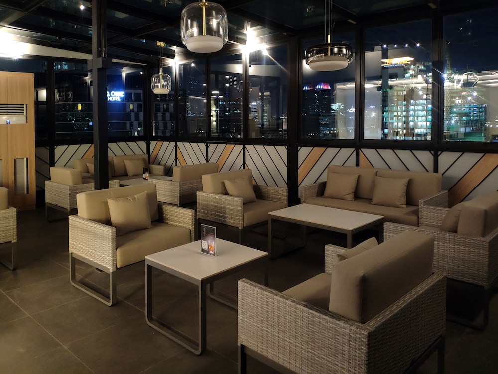 Erian Hotel 25/50
