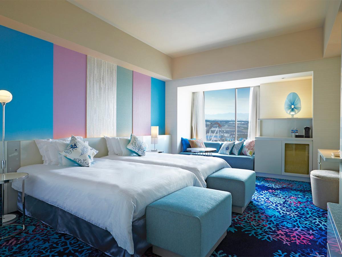 Ocean, Deluxe, Twin Beds, Sofa, Top Floor