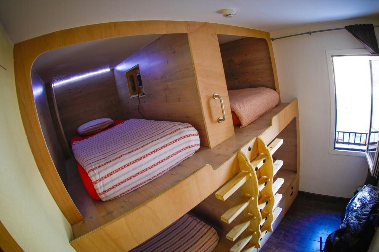 Hostel One Paralelo 17/33