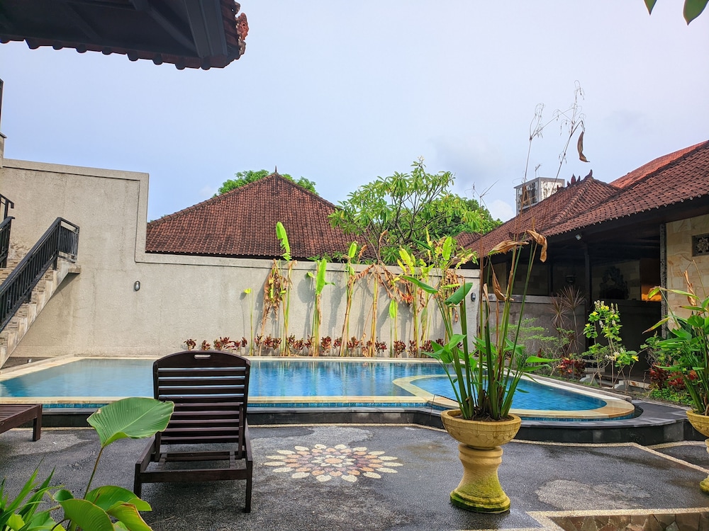 Taman Sari Cottages 2 39/49