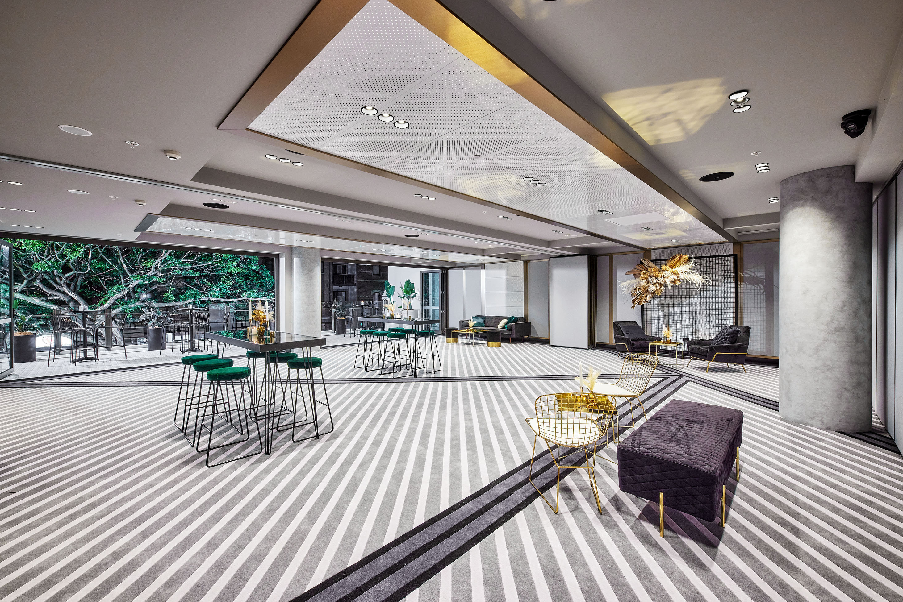 Hotel X Brisbane Fortitude Vly Vignette Colllection 18/82